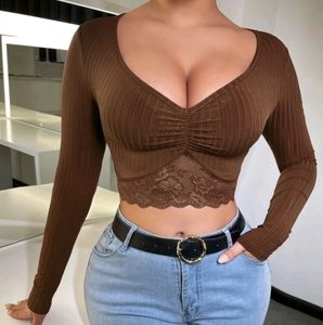 Long sleeve crop top